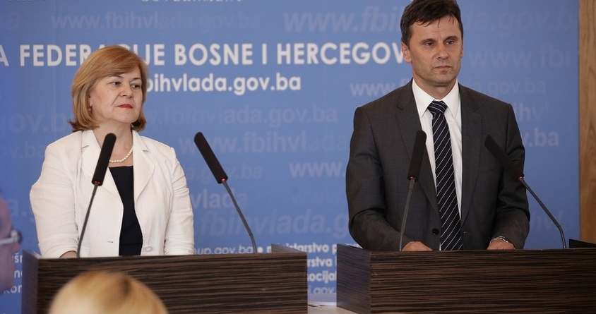 U proteklih 20 dana Federacija BiH se zadužila za 220 miliona KM