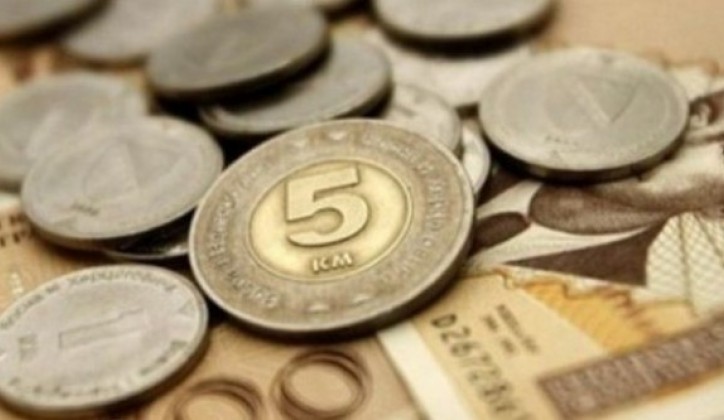 U FBiH u novembru 2015. prosječna neto plata 827 KM