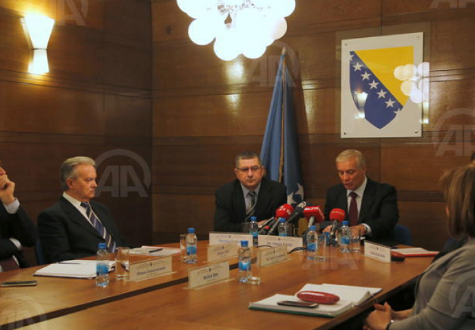 Za spajanje lokalnih i općih izbora u BiH neophodna izmjena ustava i zakona