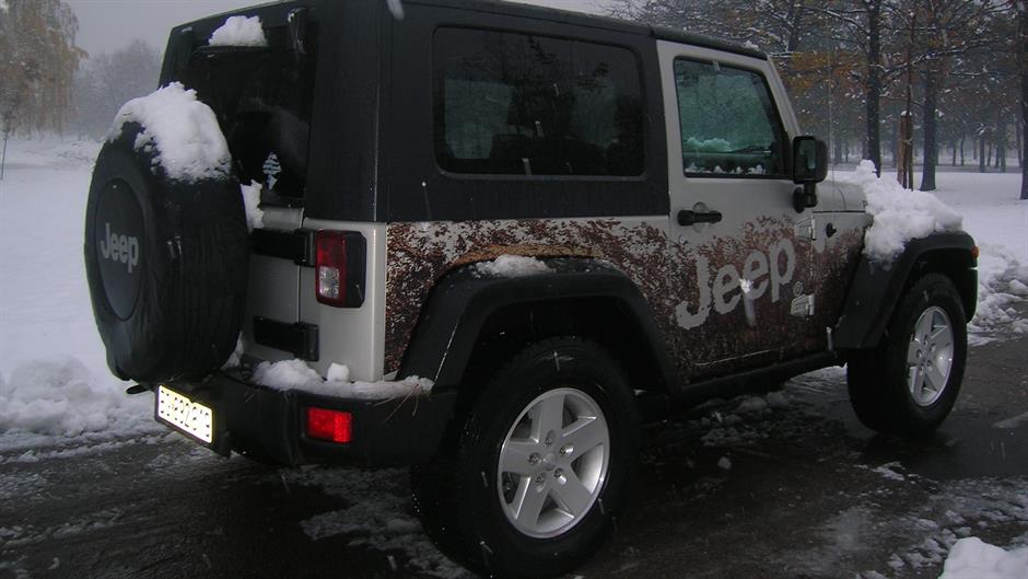 Zašto je opasno zimi voziti automobil s ljetnim gumama