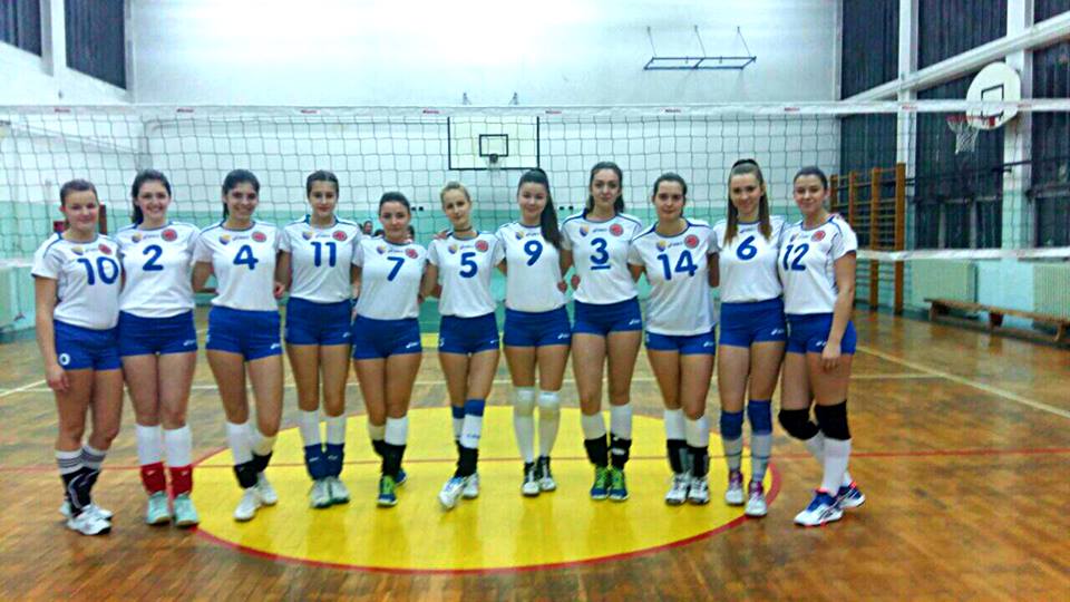 Odbojkašice OK Čelik-R pred utakmicu sa Tešnjom