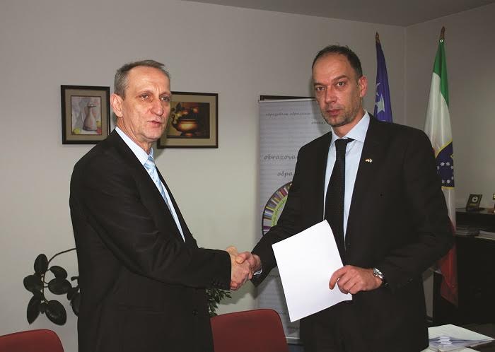 Ugovor sa DVV International