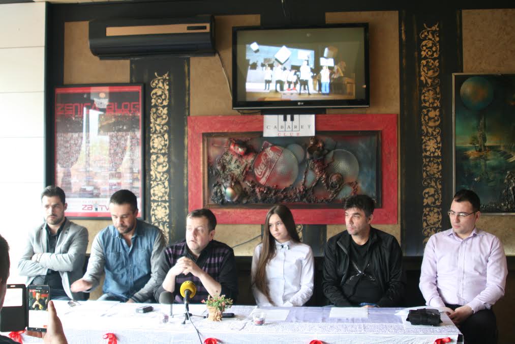 Fejzbukovci, (De)generacija- novi performans za mlade