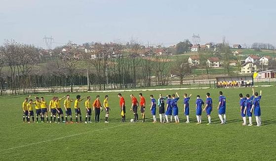 Pred početak utakmice Usora-Rudar (foto NK Usora)