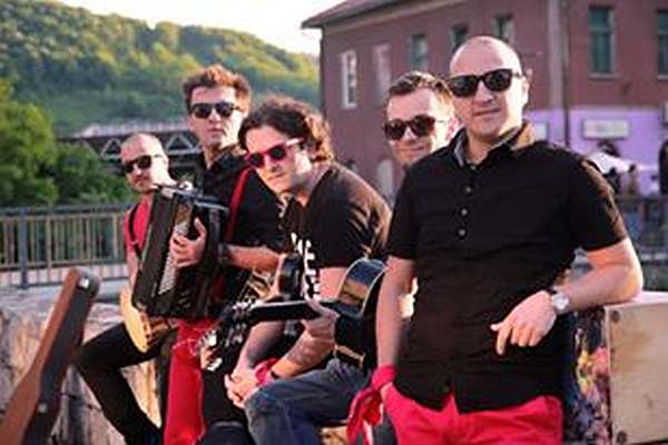 Balkaneros na zagrebačkom C'est is d'Best