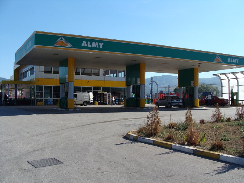 Potrebna radnica na poslovima usluživanja