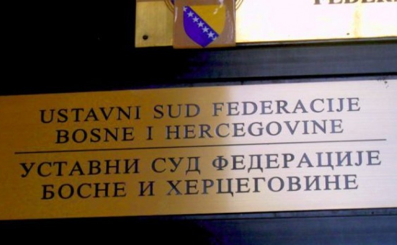 Obustavljena primjena Zakona o državnoj službi