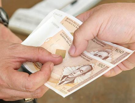 Svaku drugu marku davaćemo za otplatu duga