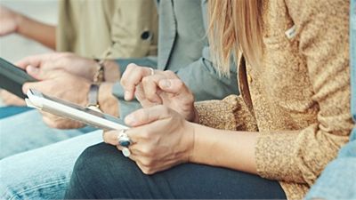 Surfanje Internetom sve češće putem mobilnih uređaja