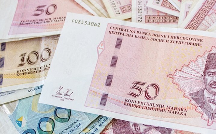 U FBiH prosječna neto plaća u oktobru 838 KM