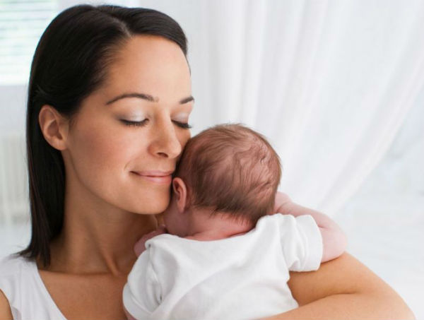 Kazna do 15.000 maraka ako poslodavac prijevremeno vrati rodilju na posao