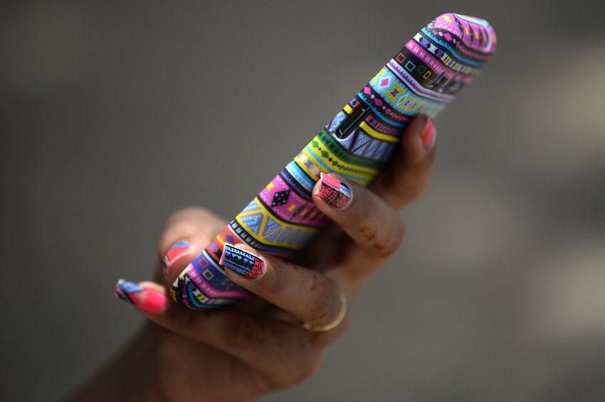 Broj korisnika mobilne telefonije će premašiti pet milijardi u 2017. godini