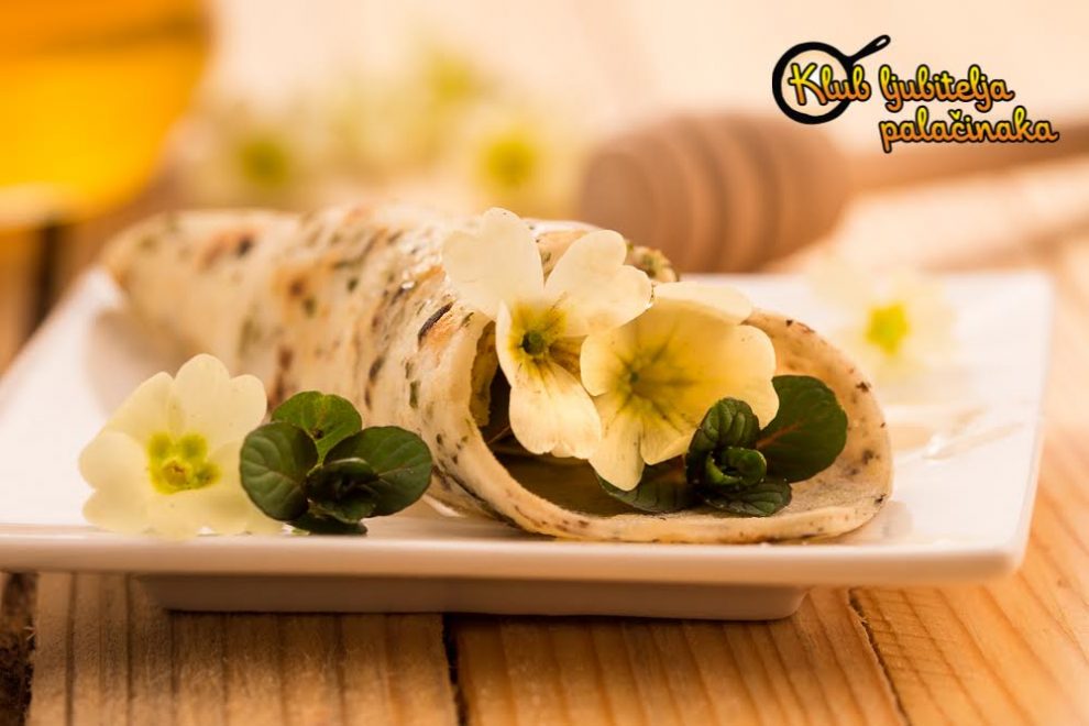 Cvjetne proljetne palačinke