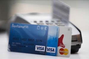 Kod građana BiH više od dva miliona aktivnih bankovnih kartica