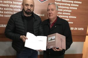 Ramo Isak i Taib Spahić autori knjige