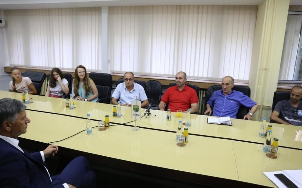 Gradonačelnik Kasumović čestitao upravi i igračima KSO Bosna na uspjesima