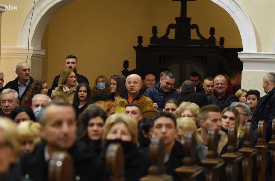 Ponoćka u Zenici foto E.M. Klix. (7)